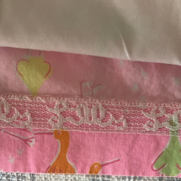 Very fun Lilly Pulitzer Pink Skirt Size 6 - Picture 4 of 4